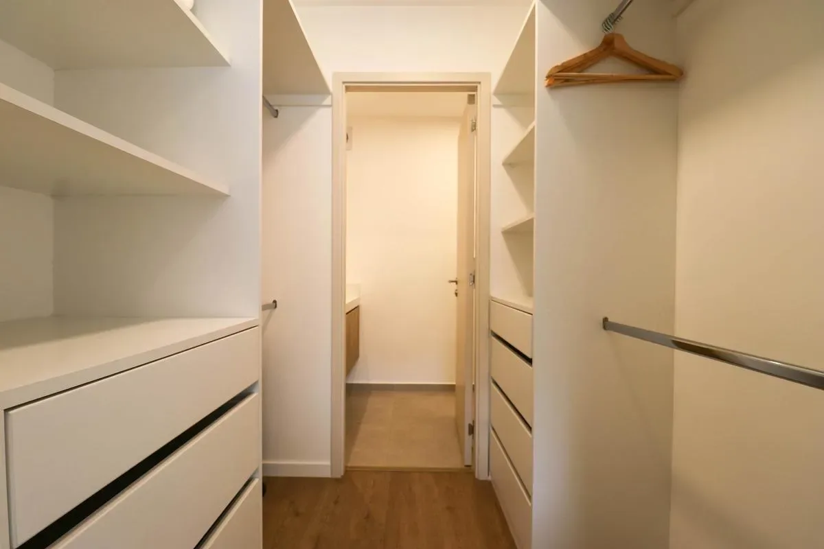 Prestigious 2BR w/ Balcony Near Larcomar
