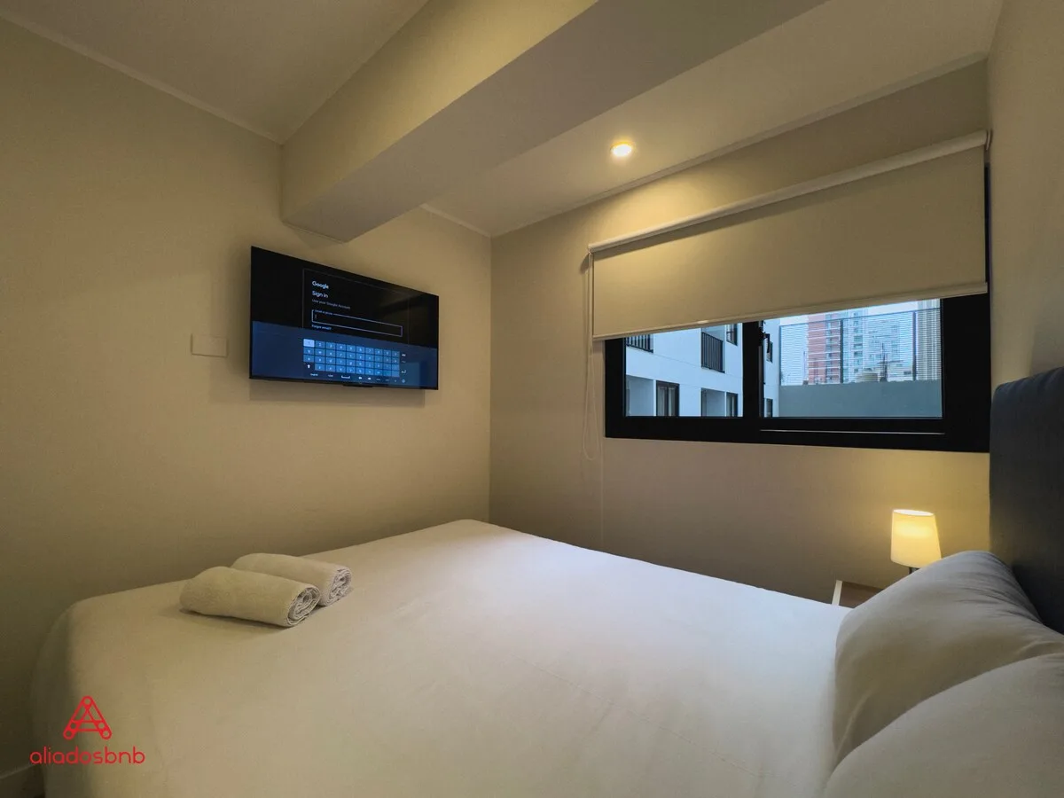 Modern 2BR Apartment in Barranco – ATLN 209