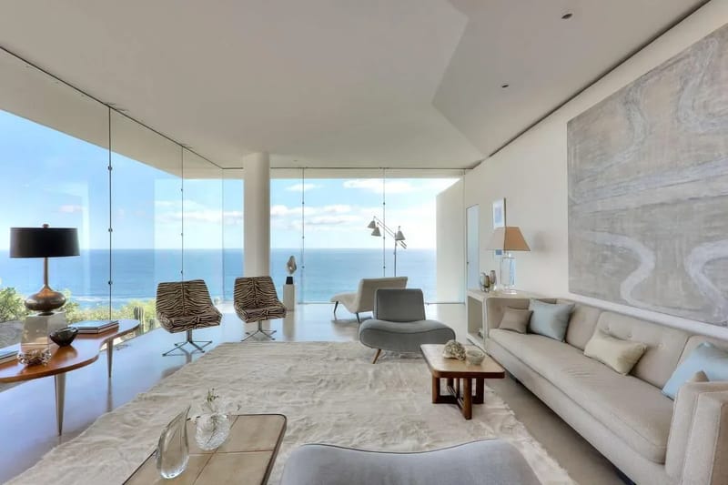 Remarkable 4BR Villa w/ Oceans Views & Pool