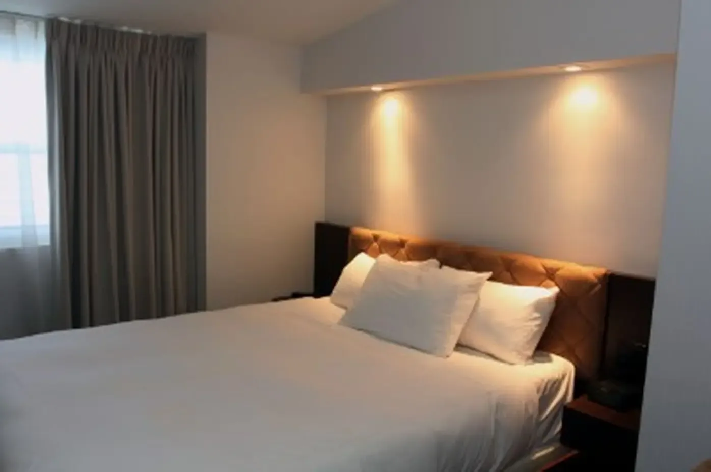 Suite de un dormitorio, en planta alta