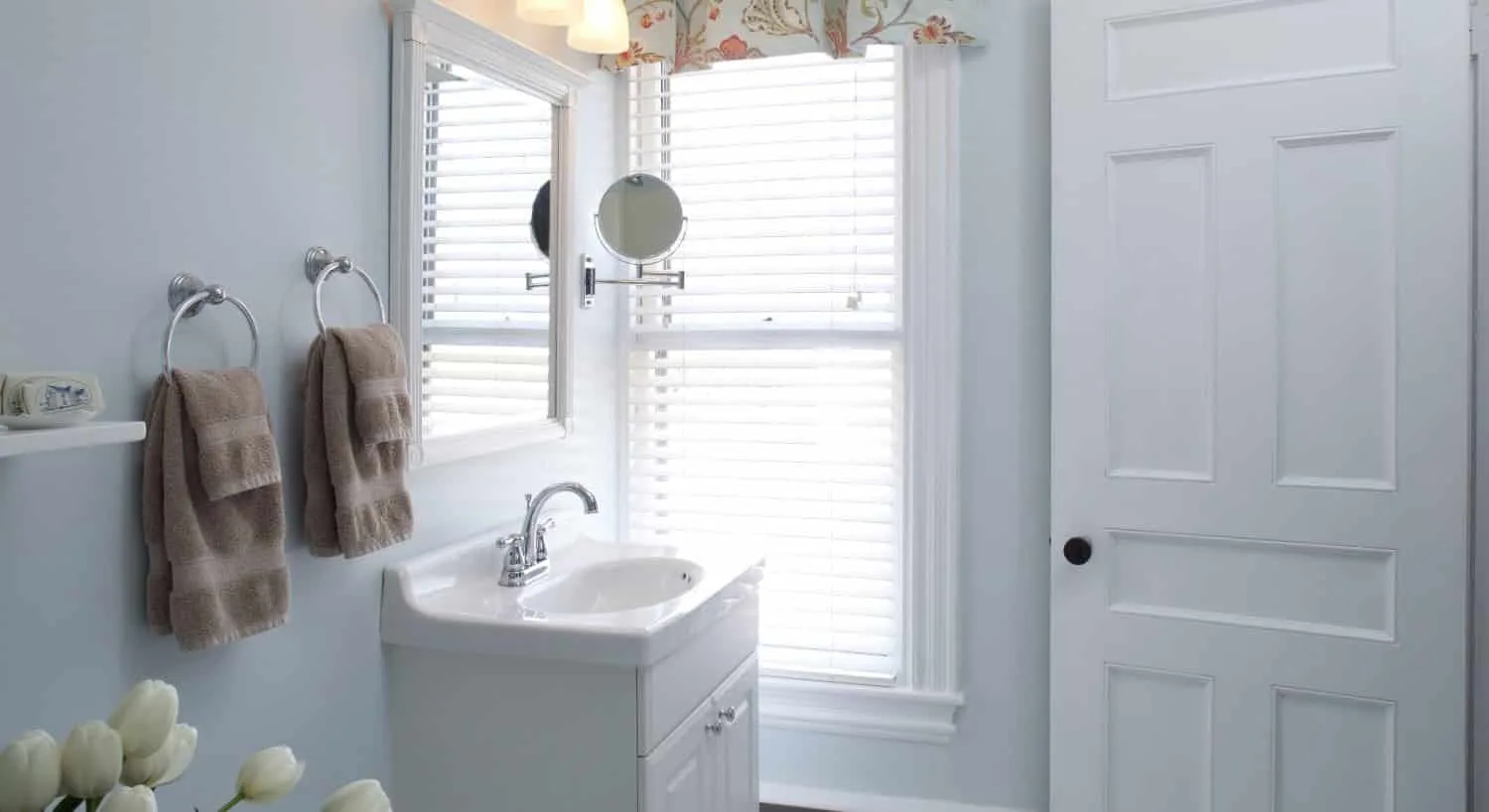 Cape Neddick bathroom