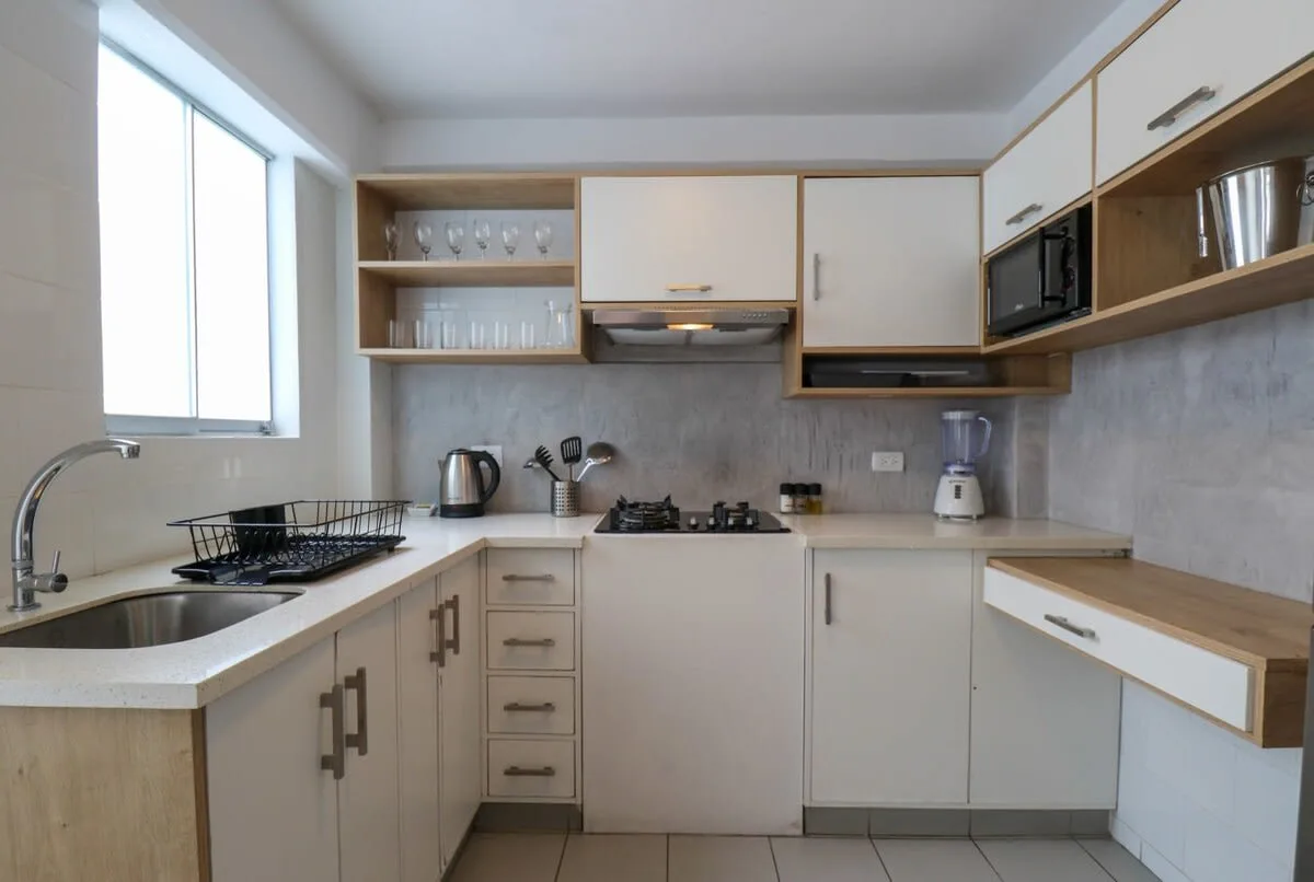 Spacious 3BR with Balcony in Barranco