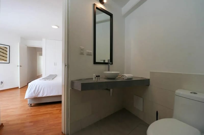Spacious 3BR with Balcony in Barranco