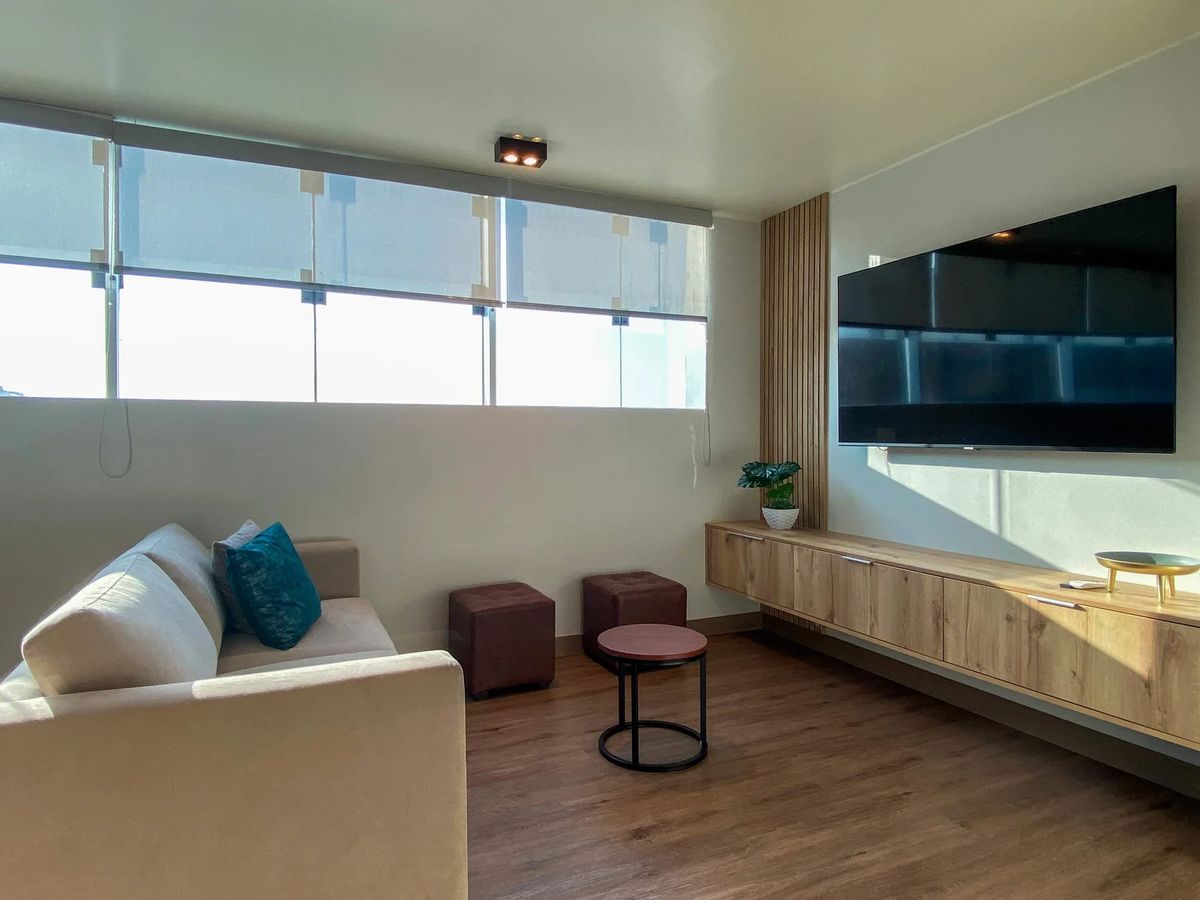 Lovely 2BR w/AC near Kennedy Park