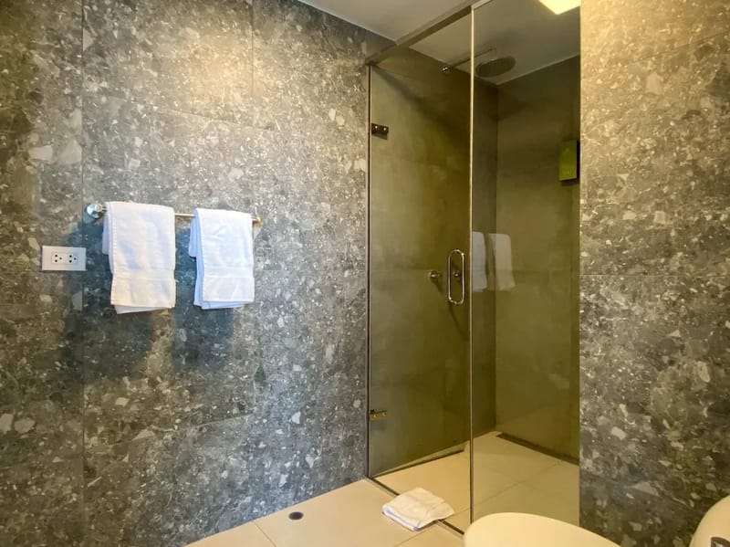Lovely 2BR w/AC near Kennedy Park