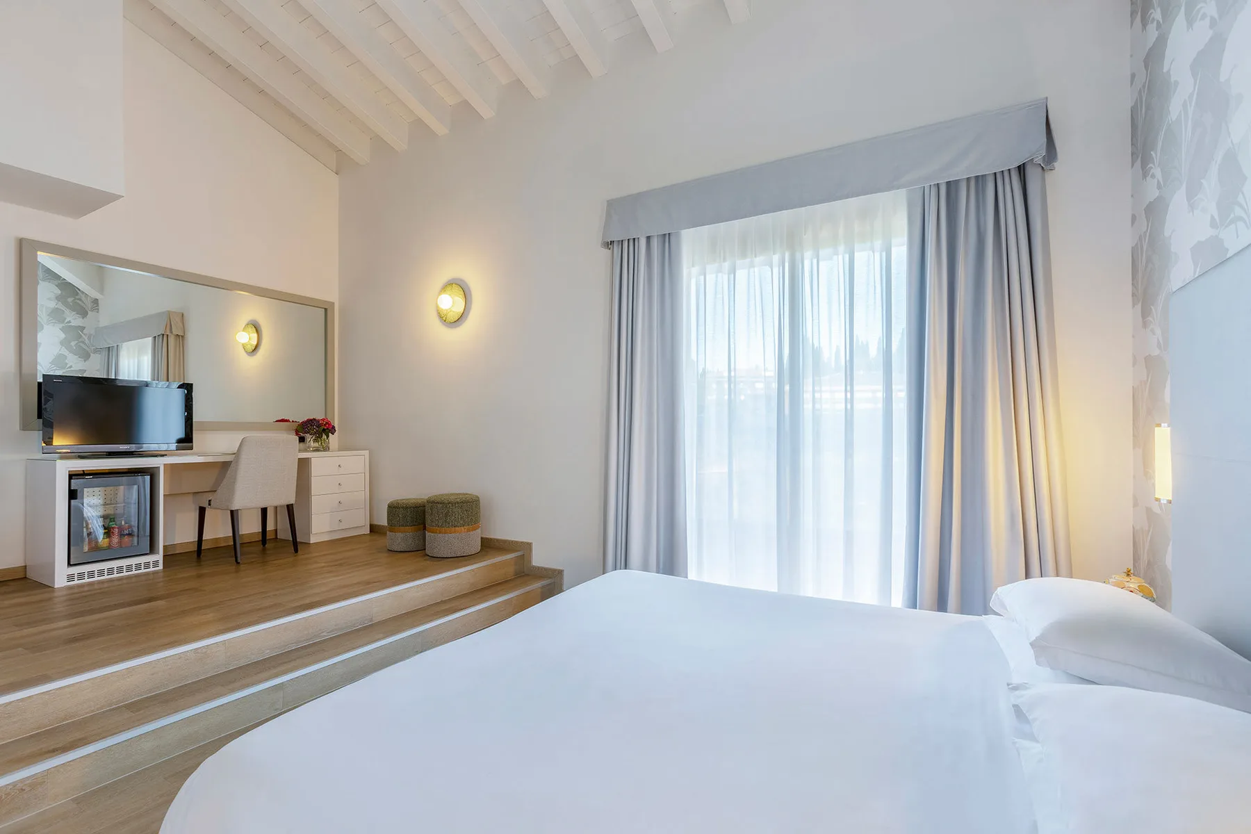 Family Junior Suite, garden view