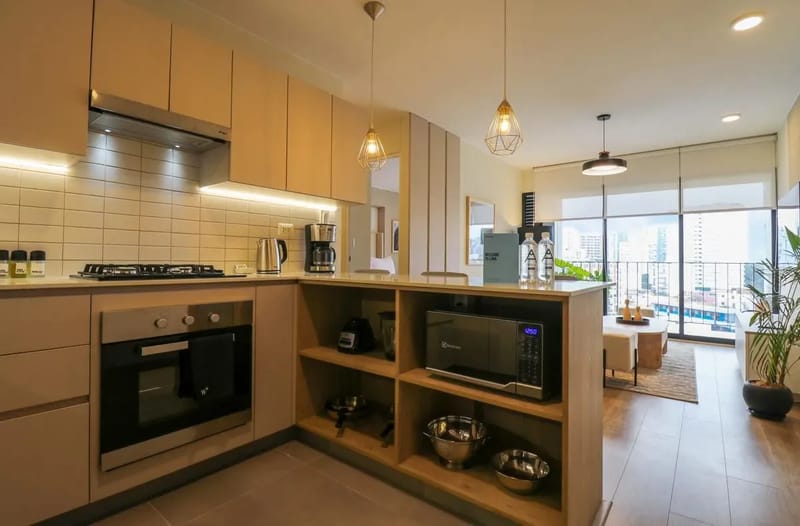 Extraordinary 2BR with balcony in Miraflores