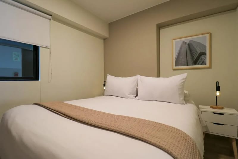 Extraordinary 2BR with balcony in Miraflores