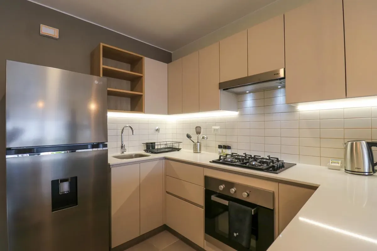 Extraordinary 2BR with balcony in Miraflores