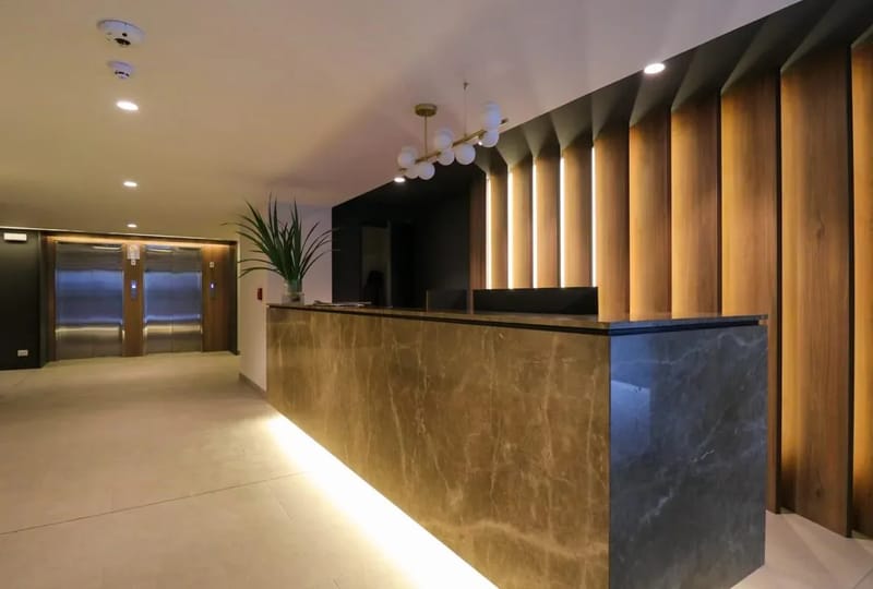 Extraordinary 2BR with balcony in Miraflores