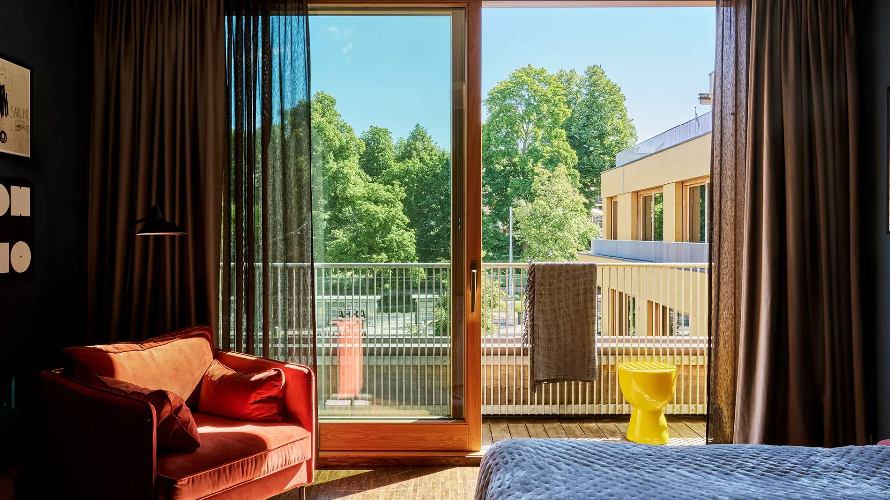 Superior room with a French balcony and view