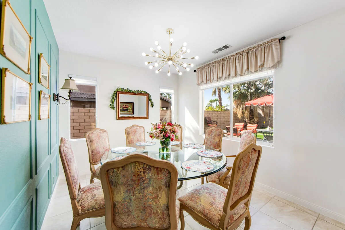 Casa Whimsy