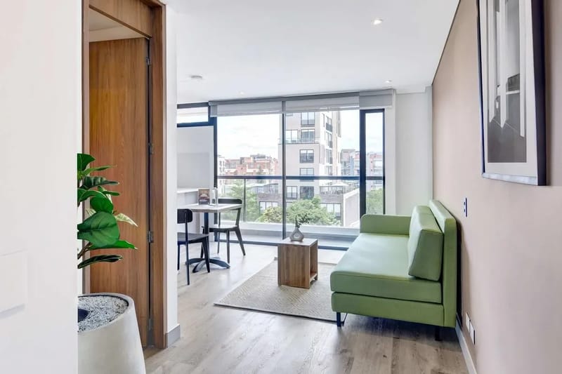Perfect 1BR in Santa Barbara w/ Balcony