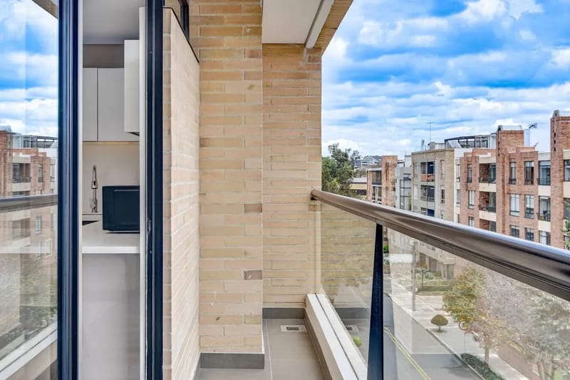 Perfect 1BR in Santa Barbara w/ Balcony