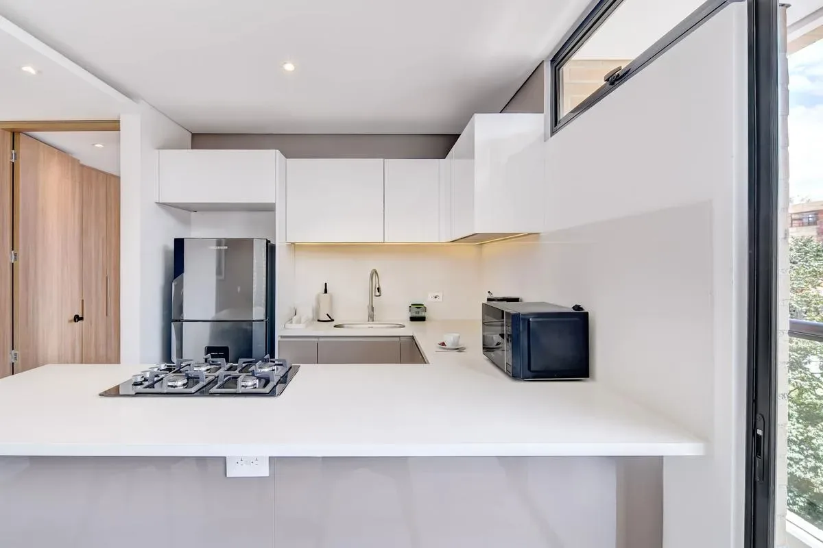 Perfect 1BR in Santa Barbara w/ Balcony