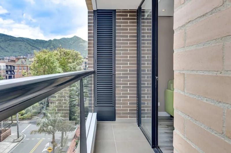 Perfect 1BR in Santa Barbara w/ Balcony