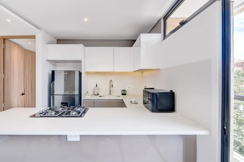 Perfect 1BR in Santa Barbara w/ Balcony