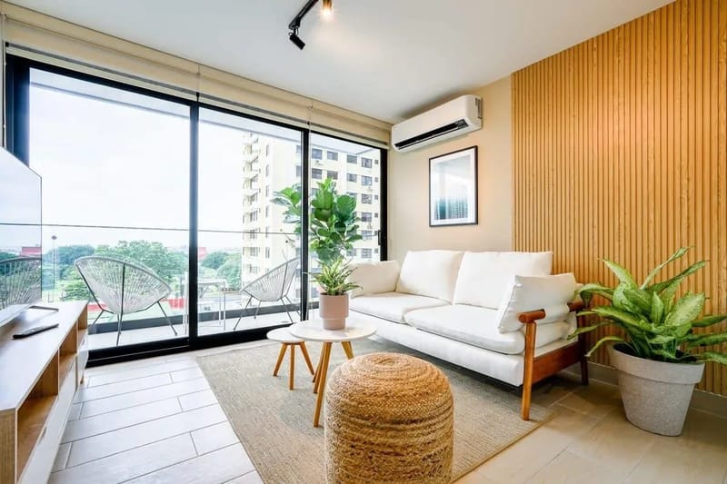 Light-filled 1BR in San Francisco w/ Pool