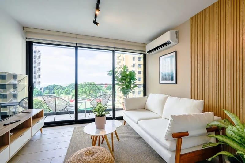 Light-filled 1BR in San Francisco w/ Pool