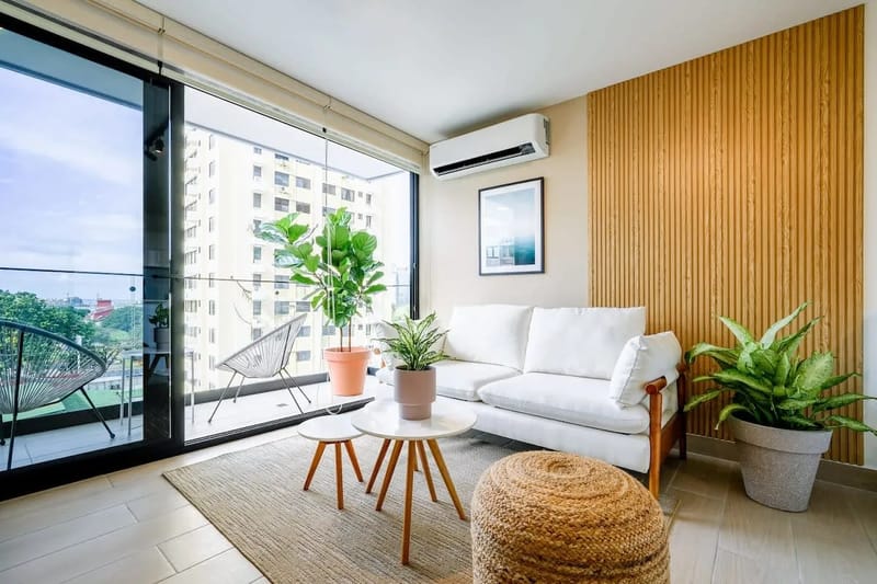 Light-filled 1BR in San Francisco w/ Pool