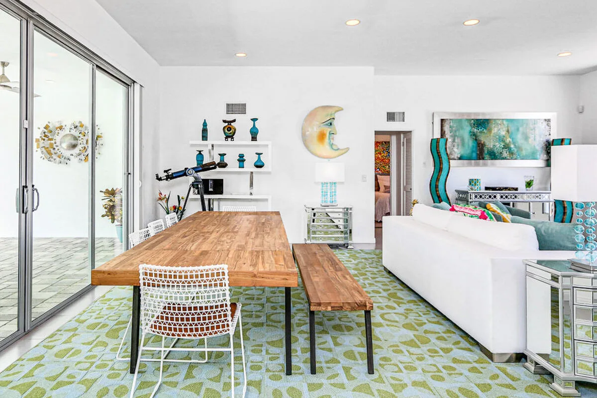 Palm Springs Timeless Beauty