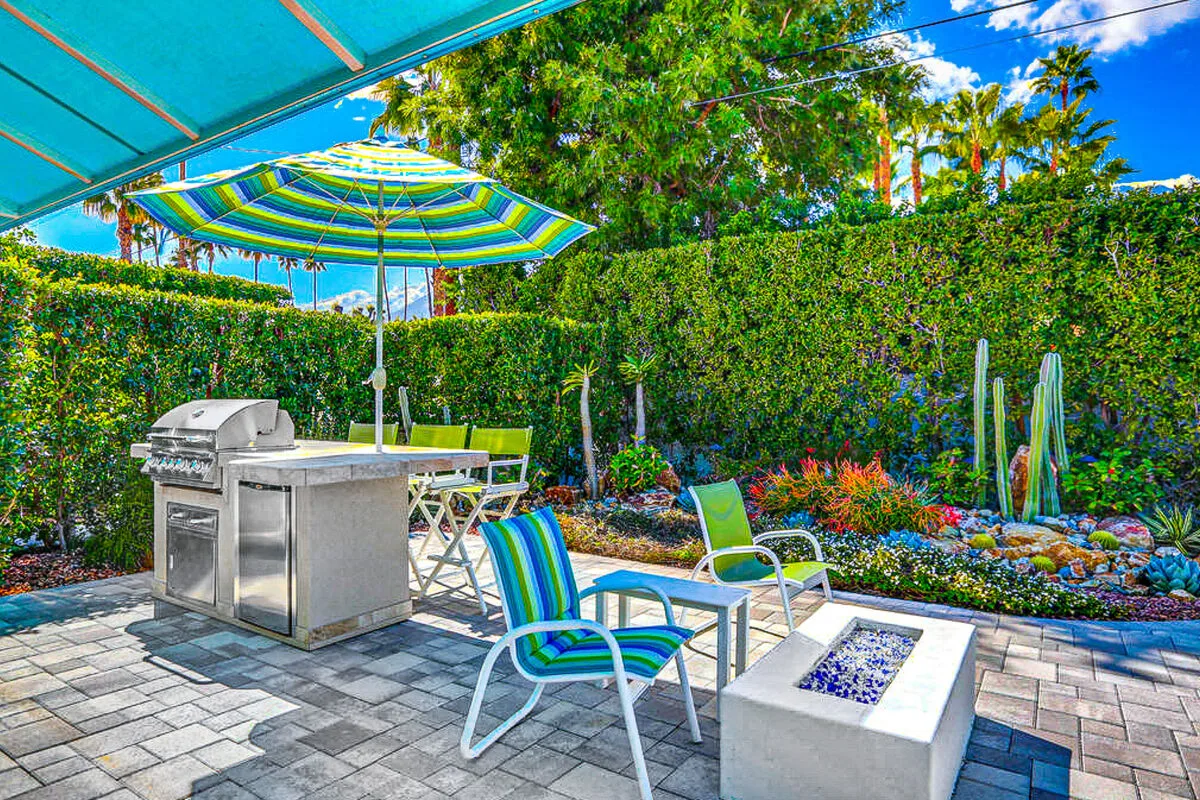 Palm Springs Timeless Beauty