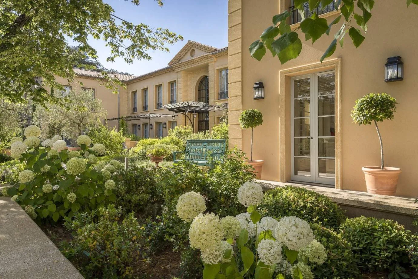 Hotel garden