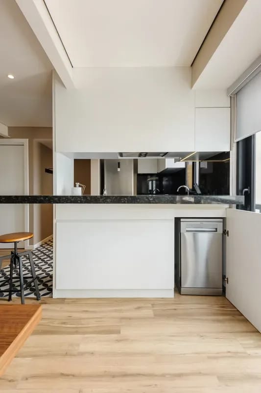 Bright 2BR Duplex with Balcony in Condesa
