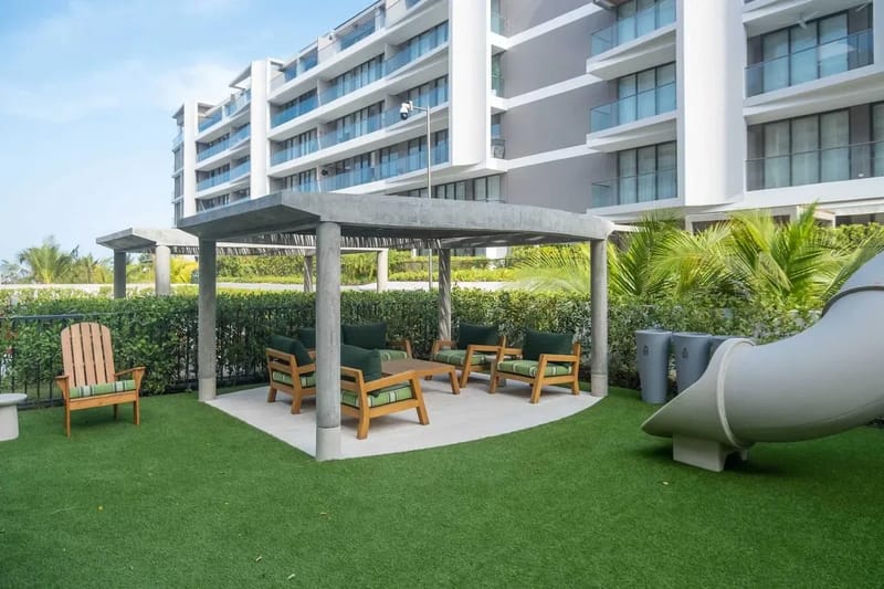 Enchanting 2BR w/ Balcony in Morros
