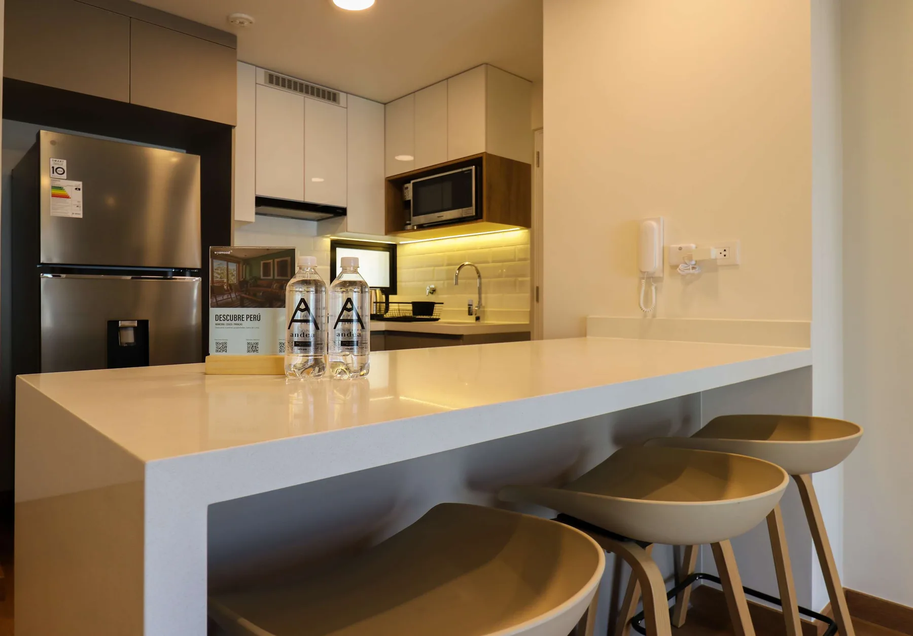 Sensational 2BR in Miraflores w/ Balcony