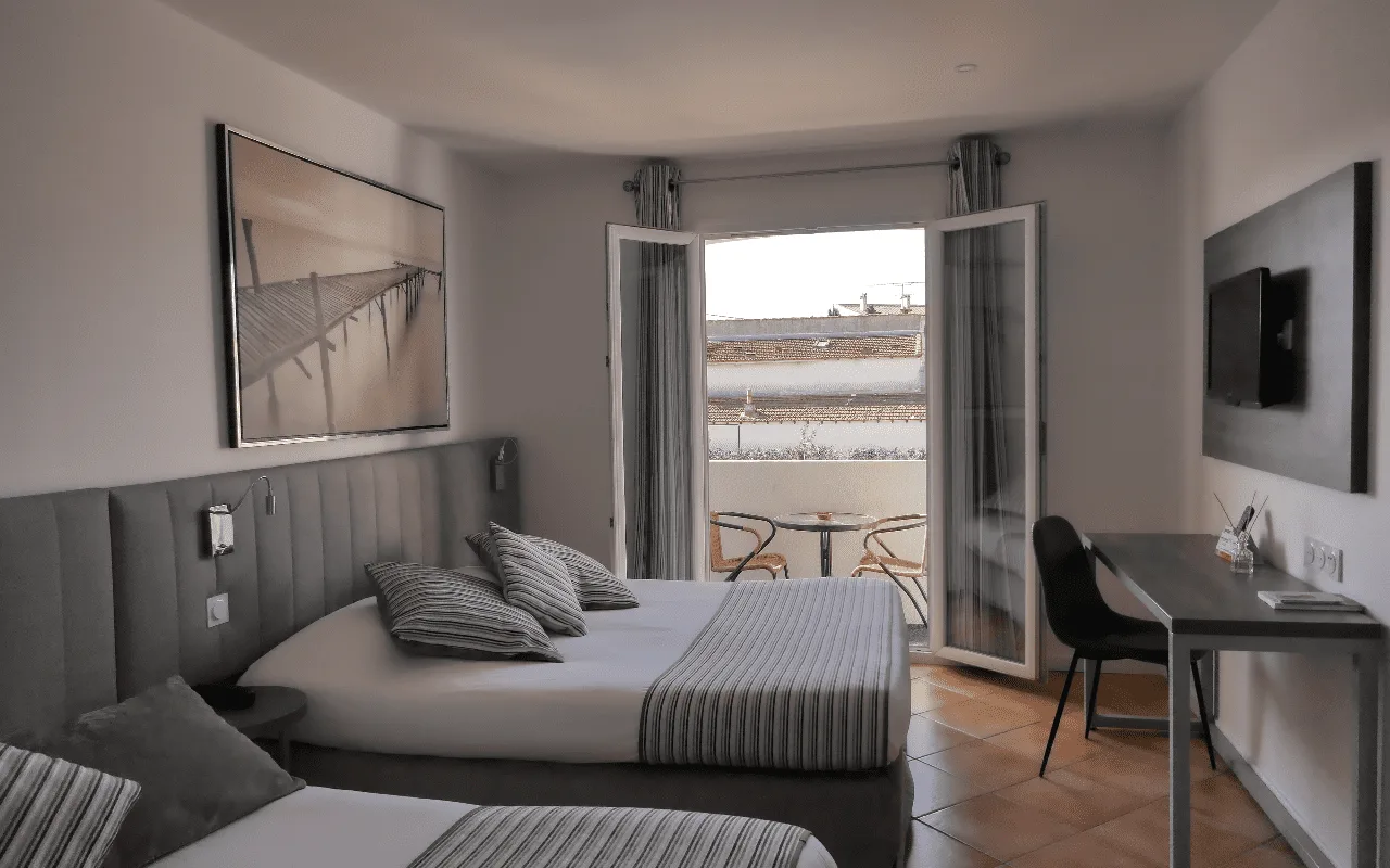 Quadruple room