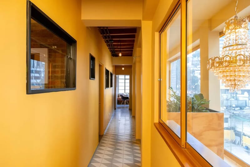 Sleek 2BR in La Candelaria