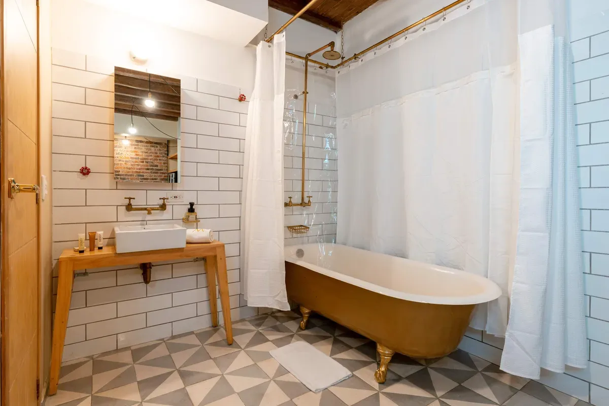 Sleek 2BR in La Candelaria