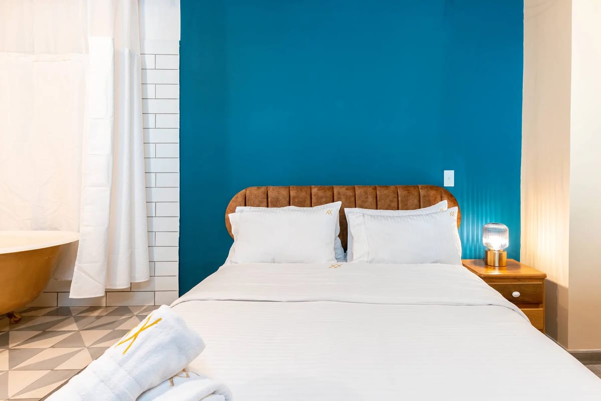 Sleek 2BR in La Candelaria