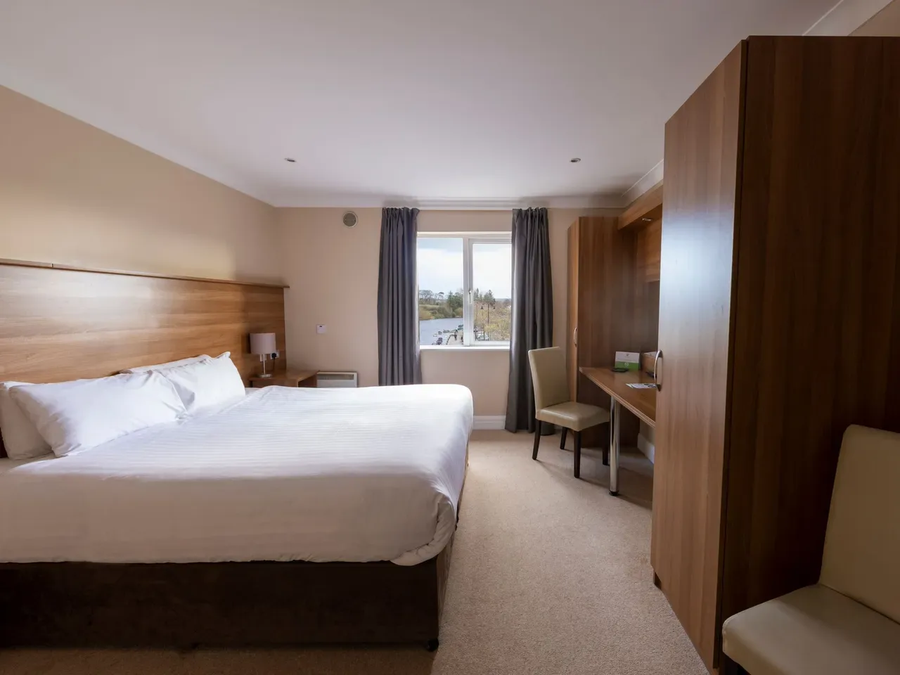Superking bedroom overlooking the river