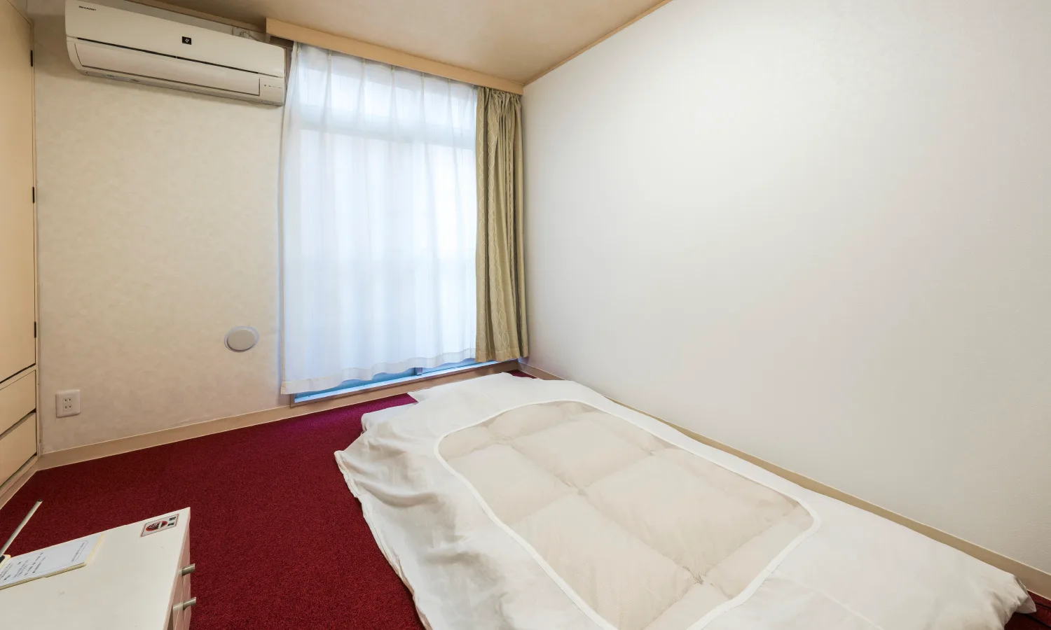 Annex room