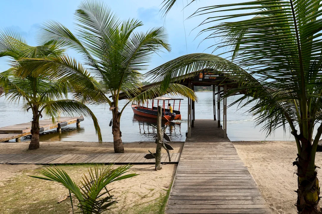 Zona de playa de Coucoué Lodge
