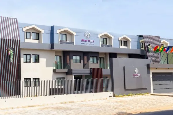Silvermoon Hotel, Abidjan