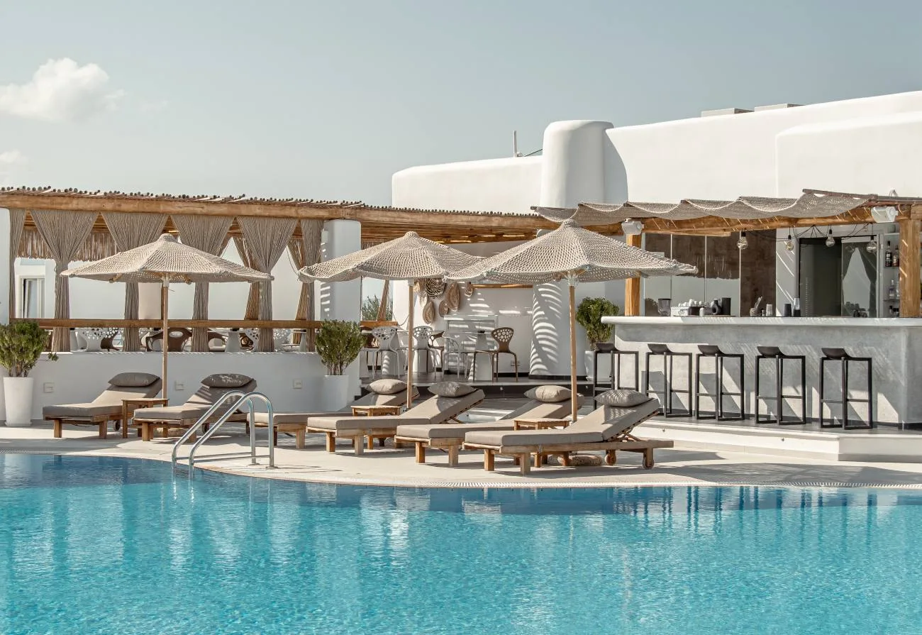 Lianos Village Hotel