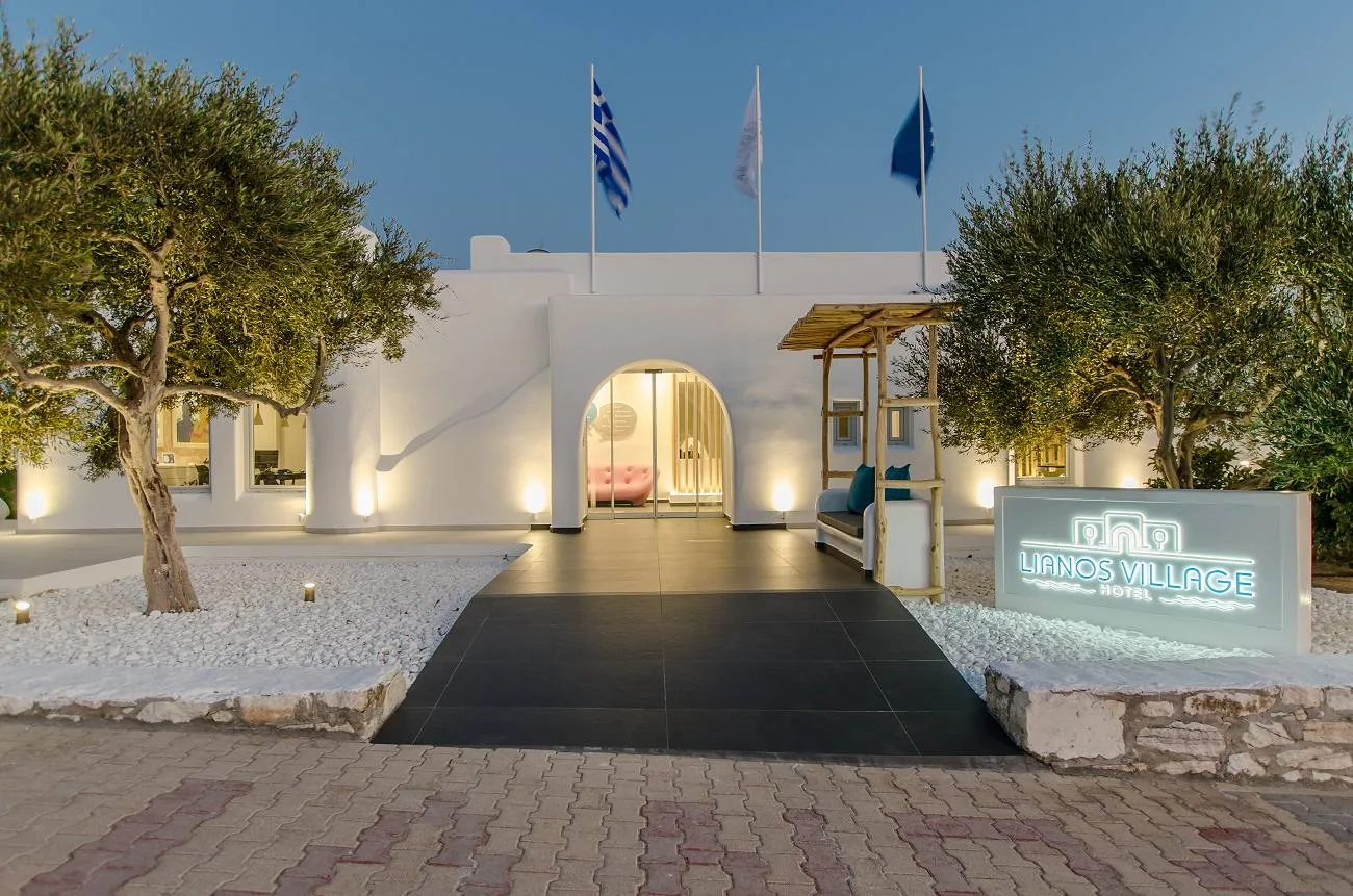 Lianos Village Hotel