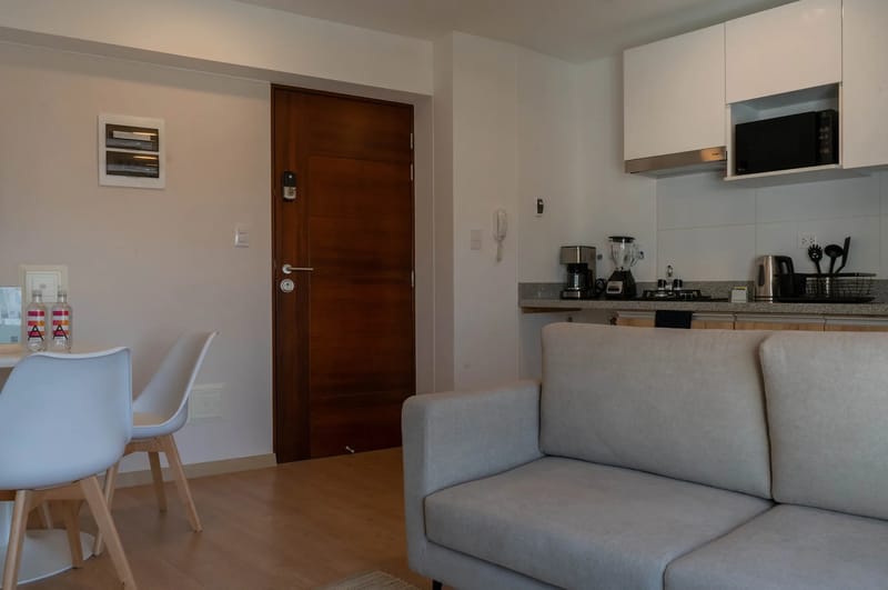 Amazing 1BR w/ Balcony in Barranco