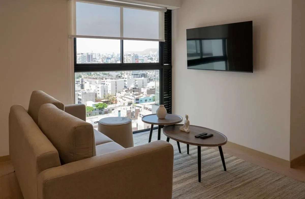 Amazing 1BR w/ Balcony in Barranco