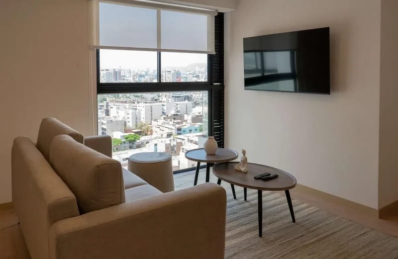 Amazing 1BR w/ Balcony in Barranco