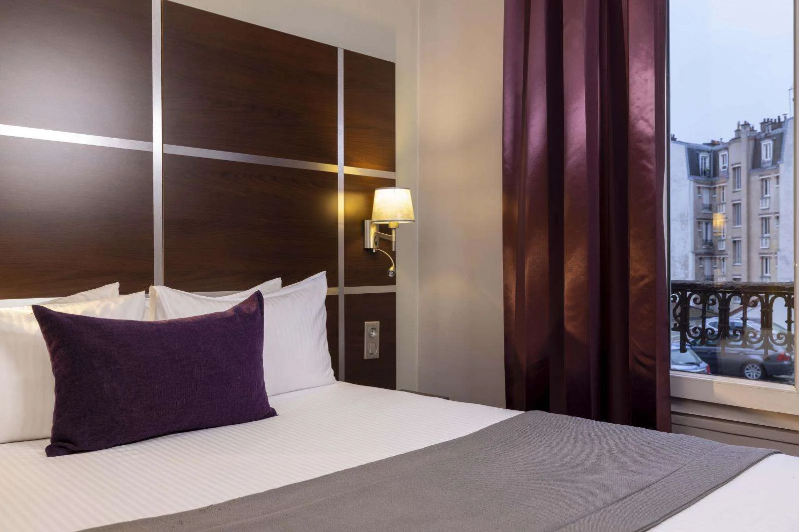 Classic double room, courtyard view