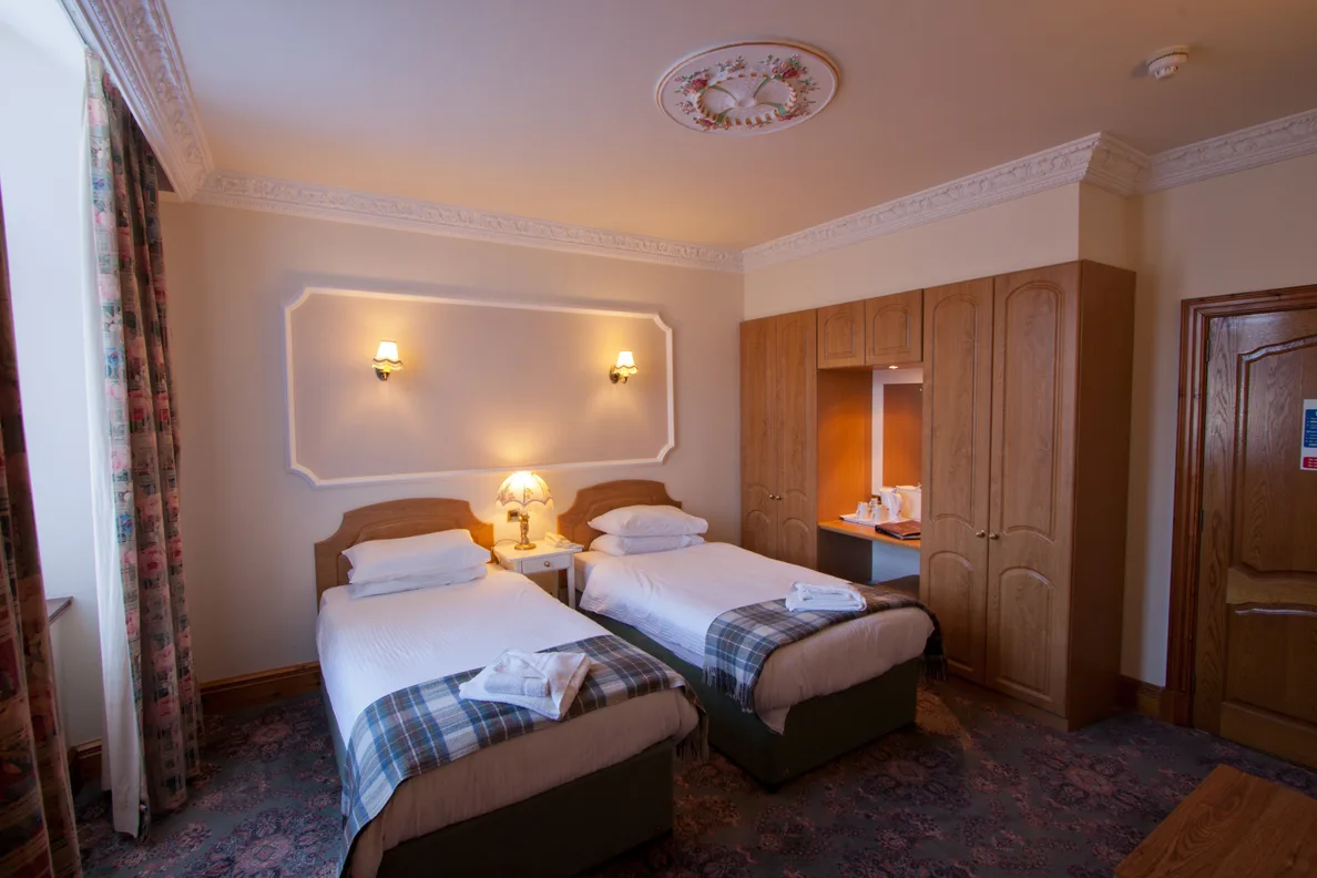 Twin room at the Duke of Gordon Hotel