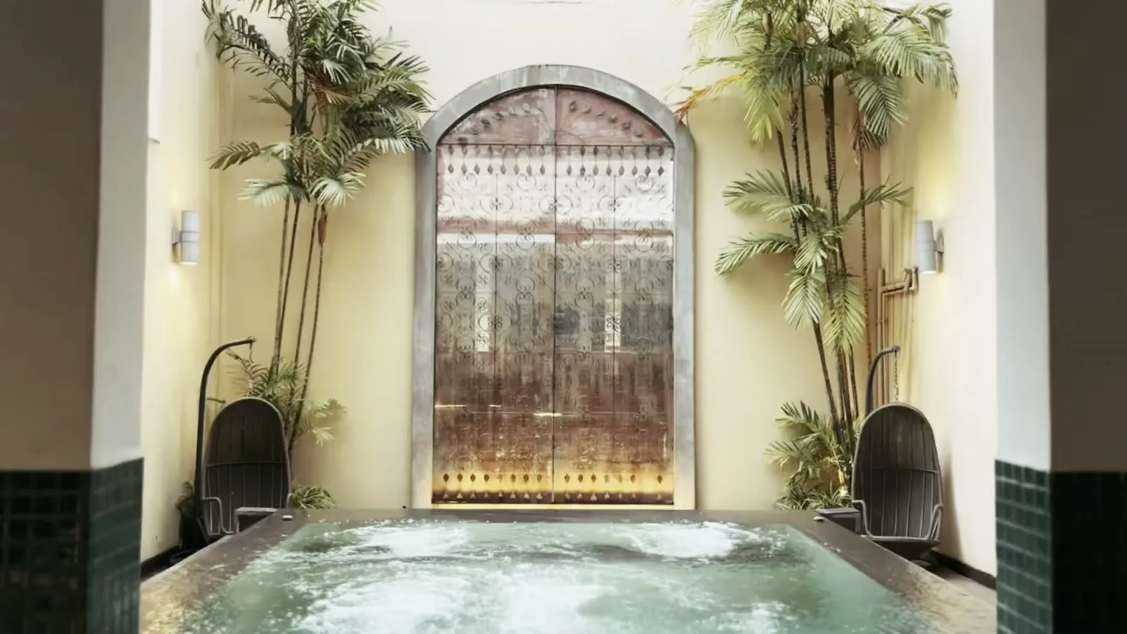 Colombo Court Hotel & Spa
