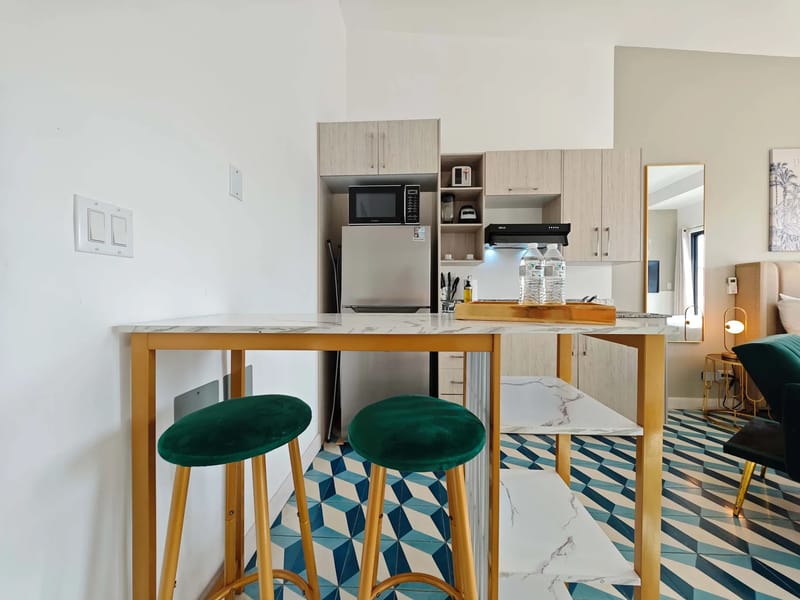 Enchanting Loft in Santa Ana w/ Balcony