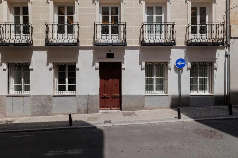 Exceptional 2BR at Palacio Real