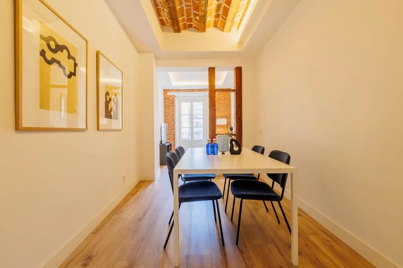 Exceptional 2BR at Palacio Real