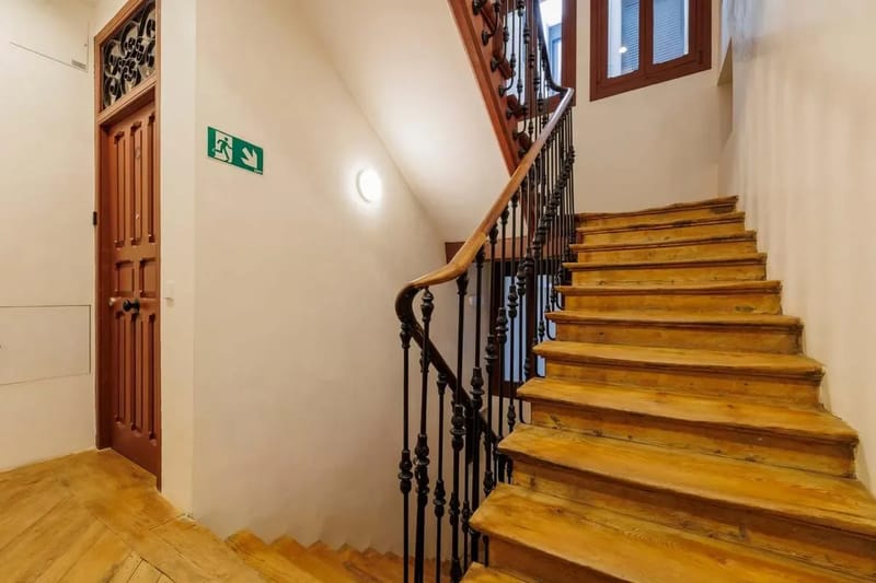 Exceptional 2BR at Palacio Real